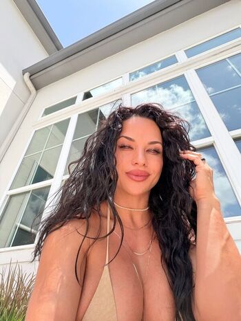 Leaked Roxyqueflexx private photo viral onlyfans