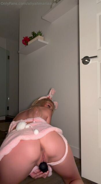 Leaked Roxyrainn private photo viral onlyfans