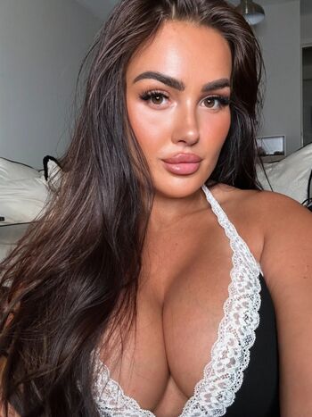 Ruby Brooks