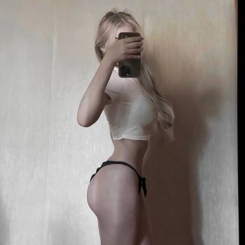 Leaked Russian girls page private photo viral onlyfans