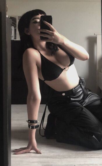 Leaked Rwesowens private photo viral onlyfans