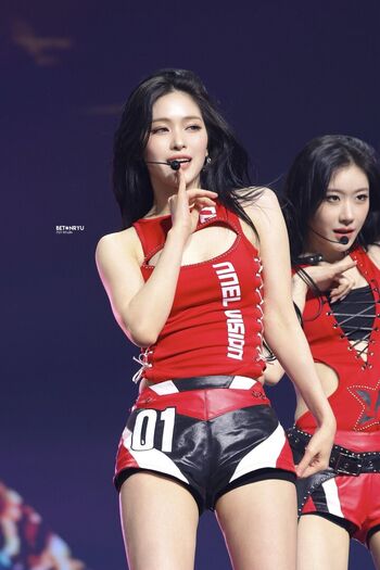 Ryujin - ITZY (신류진, Shin Ryu-jin)