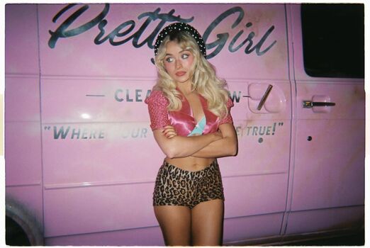 Leaked Sabrina carpenter  page private photo viral onlyfans