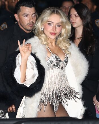 Leaked Sabrina carpenter  page private photo viral onlyfans