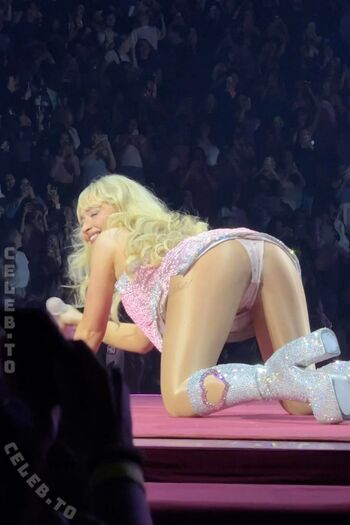 Leaked Sabrina carpenter  page private photo viral onlyfans
