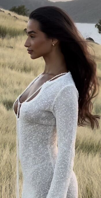 Sabrina Khouiel