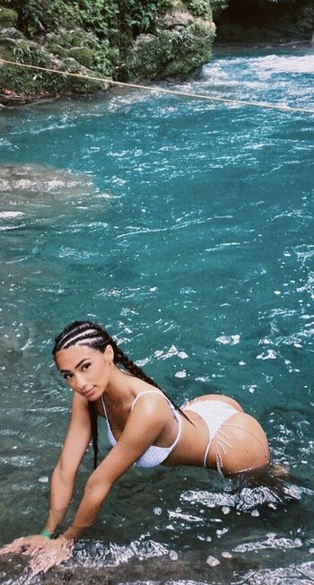 Sabrina Khouiel
