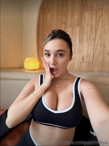 Leaked Sabrinaluvx private photo viral onlyfans