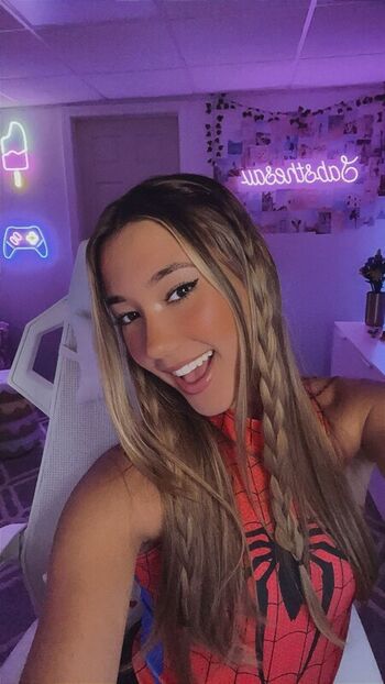 Leaked Sabsthesav private photo viral onlyfans