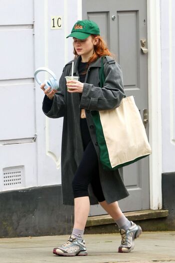 Leaked Sadie sink page private photo viral onlyfans