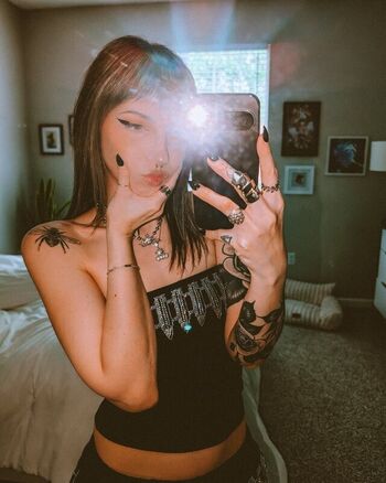Leaked Sailorbeeee private photo viral onlyfans
