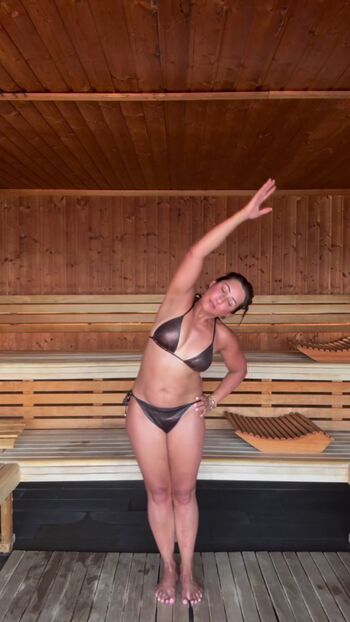 Leaked Saira khan private photo viral onlyfans
