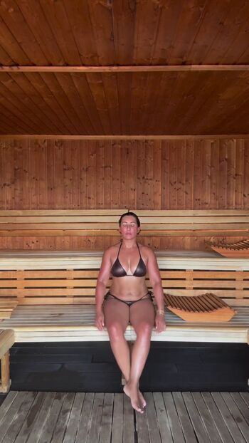 Leaked Saira khan private photo viral onlyfans