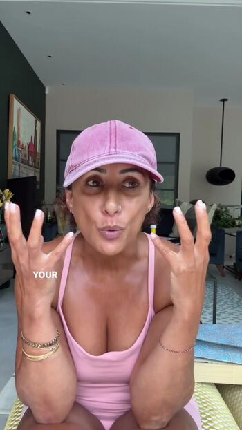 Leaked Saira khan private photo viral onlyfans