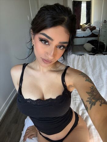 Saira Rose