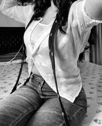 Leaked Sakshi pandey page private photo viral onlyfans