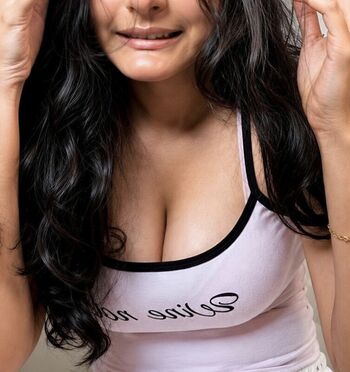 Leaked Sakshi pandey page private photo viral onlyfans