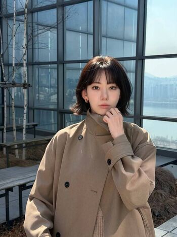 Sakura Miyawaki 宮脇 咲良