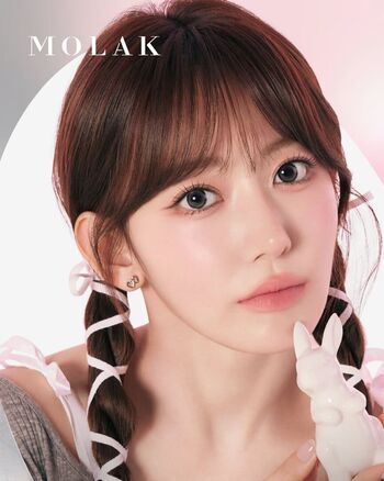 Sakura Miyawaki 宮脇 咲良