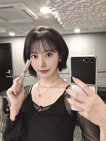 Leaked Sakura miyawaki private photo viral onlyfans