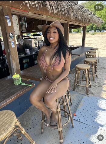 Leaked Samantha marie private photo viral onlyfans