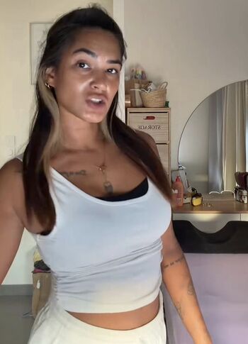 Leaked Samantha merlos private photo viral onlyfans