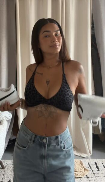 Leaked Samantha merlos private photo viral onlyfans