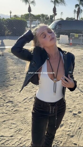 Leaked Samantha riehl page private photo viral onlyfans