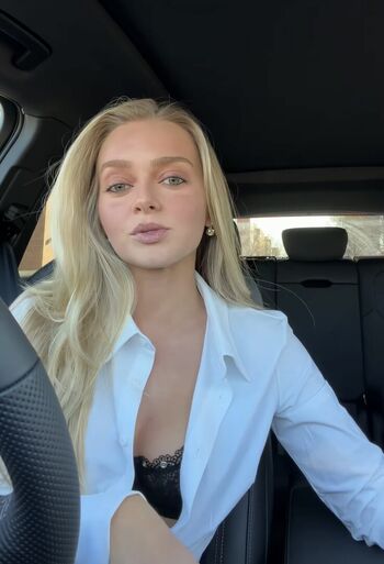 Leaked Samantha riehl private photo viral onlyfans