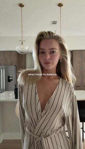 Leaked Samantha riehl private photo viral onlyfans