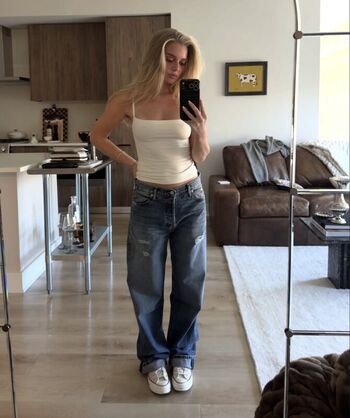 Leaked Samantha riehl private photo viral onlyfans