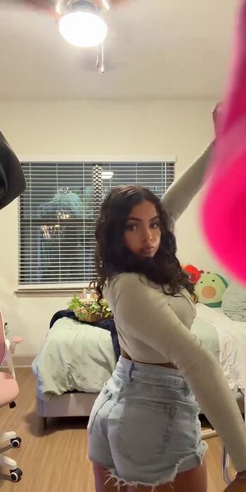 Leaked Samanthaxiloee private photo viral onlyfans