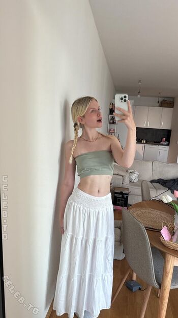 Leaked Saniskates private photo viral onlyfans