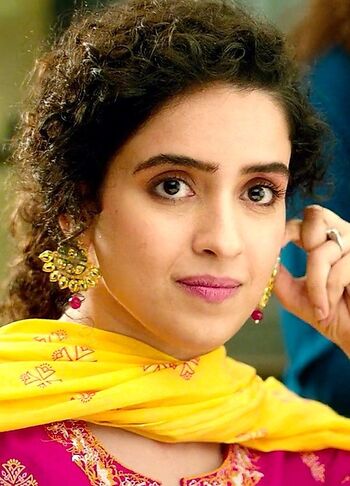 Leaked Sanya malhotra private photo viral onlyfans