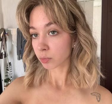Sara Bloservety