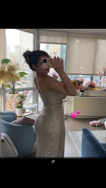 Leaked Sara dobrik private photo viral onlyfans