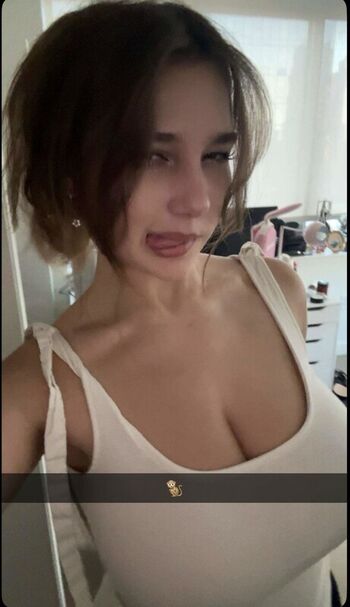Leaked Sara dobrik page private photo viral onlyfans