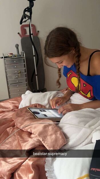 Leaked Sara dobrik page private photo viral onlyfans