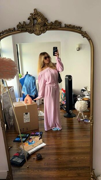 Leaked Sara dobrik page private photo viral onlyfans