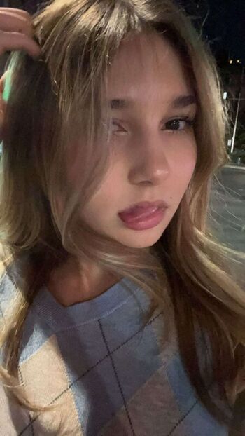 Leaked Sara dobrik page private photo viral onlyfans
