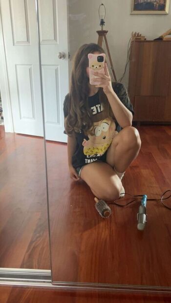 Leaked Sara dobrik private photo viral onlyfans