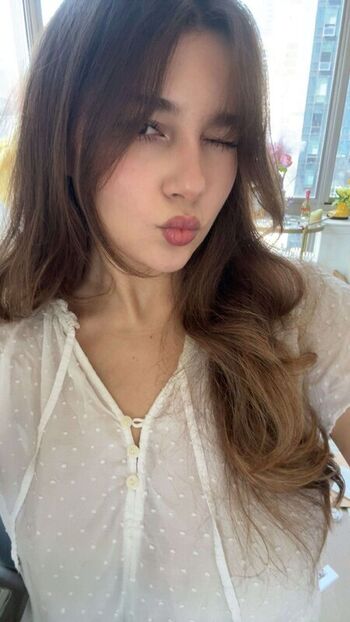Leaked Sara dobrik private photo viral onlyfans