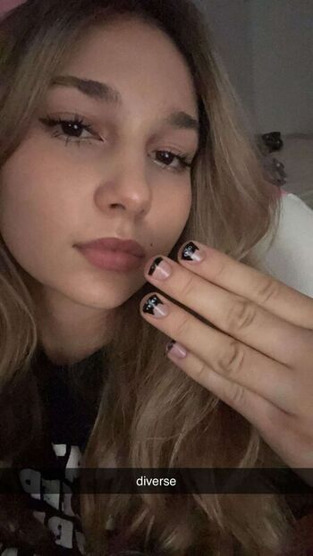 Leaked Sara dobrik private photo viral onlyfans