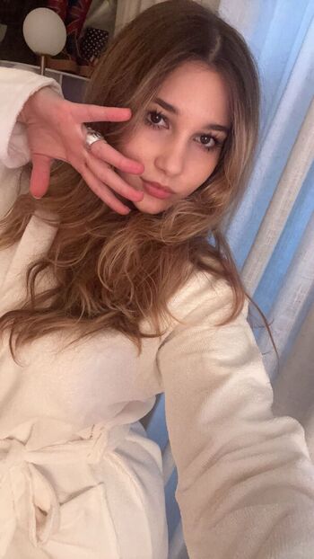 Sara Dobrik