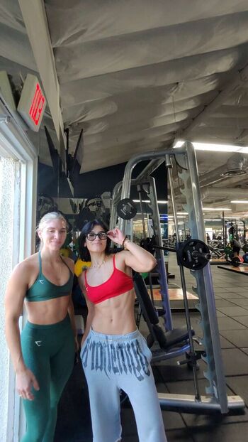 Leaked Sara saffari page private photo viral onlyfans