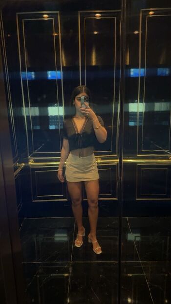 Leaked Sara saffari page private photo viral onlyfans