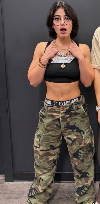 Leaked Sara saffari page private photo viral onlyfans