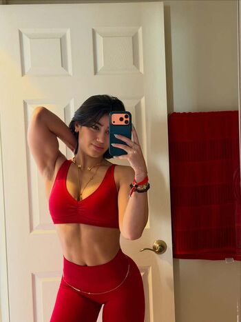 Leaked Sara saffari page private photo viral onlyfans