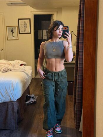 Leaked Sara saffari page private photo viral onlyfans