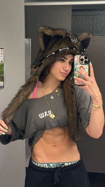 Leaked Sara saffari private photo viral onlyfans